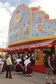 Bodos Cafézelt & Cocktailbar auf dem Oktoberfest (©Foto: Martin Schmitz)